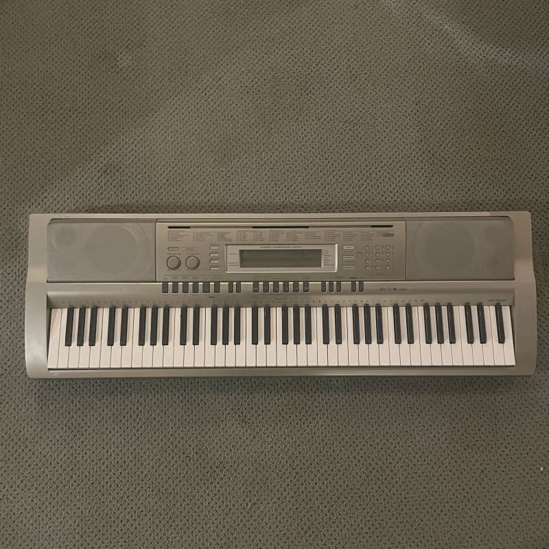 2000s Casio 88 key keyboard Grey - used Casio              Keyboard