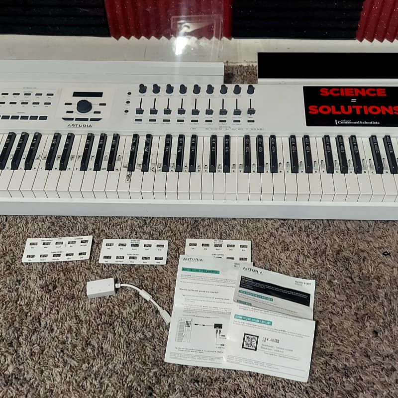2019 - Present Arturia KeyLab 88 MkII MIDI Controller White - used Arturia        MIDI Controllers      Keyboard