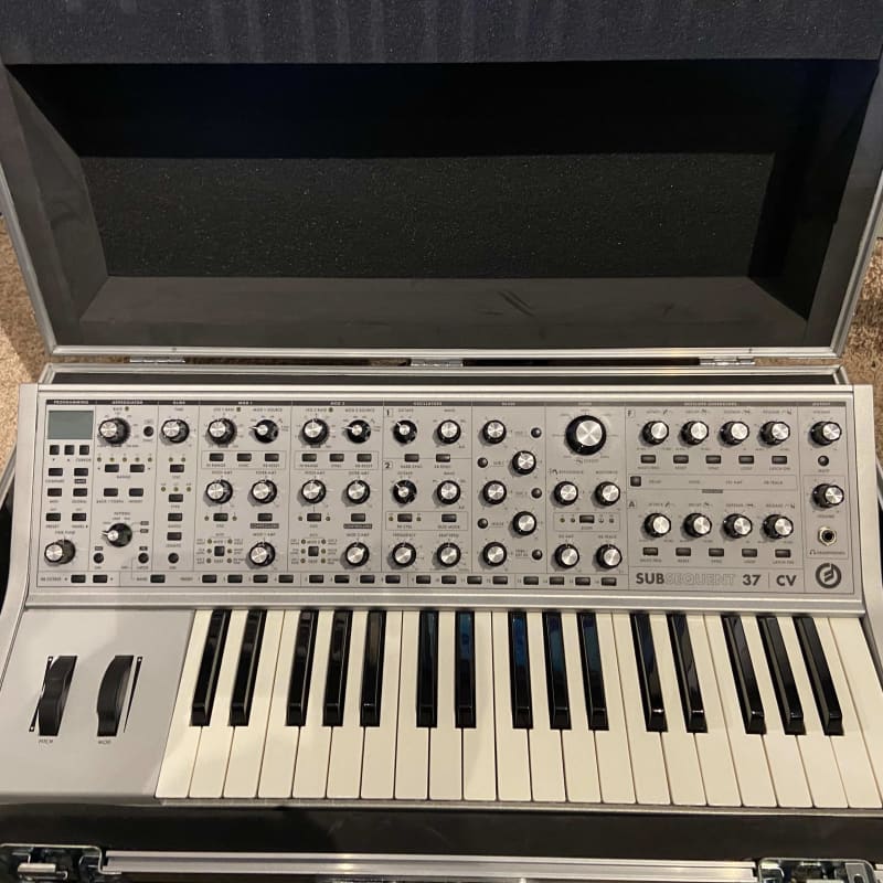 2010s Moog Subsequent 37 CV Paraphonic Analog Synth Gray - Used Moog             Synth