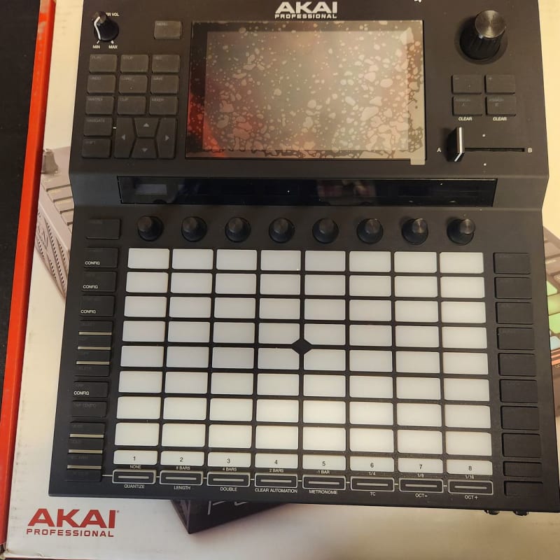 Akai AKAI FORCE MUSIC PRODUCTION - Used Akai             Synth