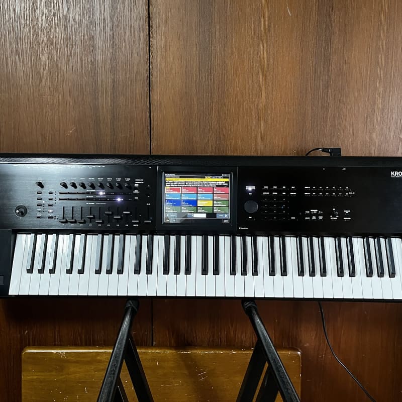 2014 - Present Korg KRONOS 2 73-Key Digital Synthesizer Workst... - Used Korg             Synth