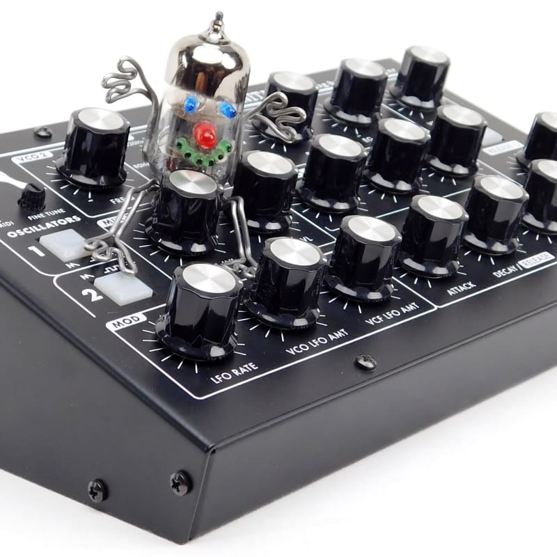 2012 - Present Moog Minitaur Black - Used Moog        Analog     Synth