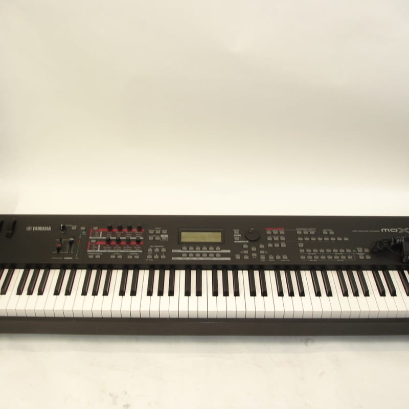 Yamaha MOX8 - used Yamaha      Workstation        Keyboard Synth