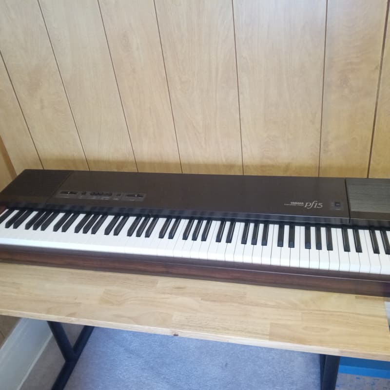 1983 Yamaha pf15 Real wood grain - Used Yamaha  Keyboard           Synth