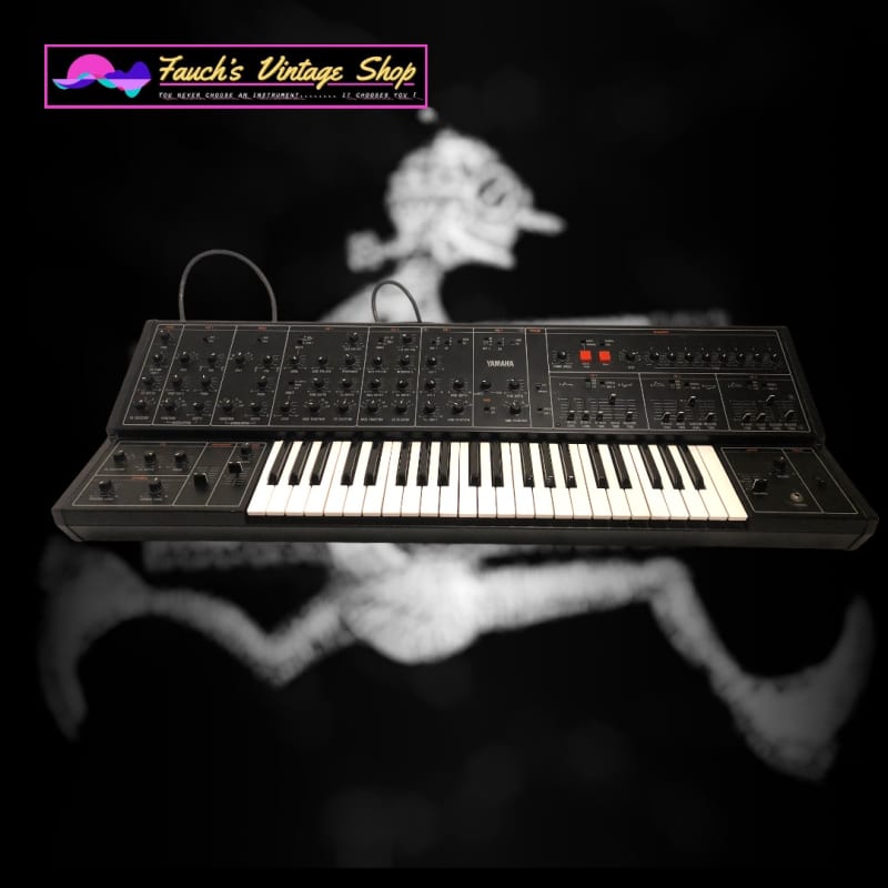 1977 - 1980 Yamaha CS-30 Monophonic Synthesizer Black - Used Yamaha        Analog     Synth