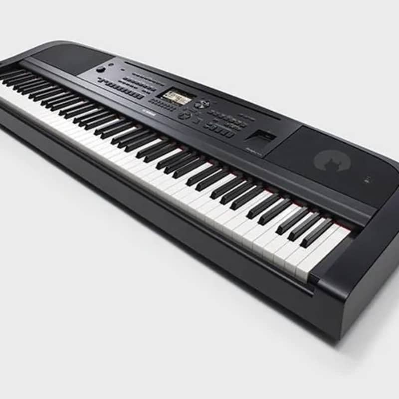 Yamaha DGX670B - new Yamaha    Digital   Digital Piano