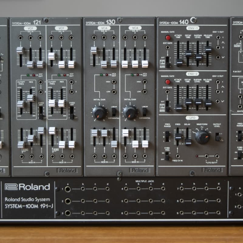 1979 Roland System 100M Metal & Wood - used Roland             Modular Synthesizer