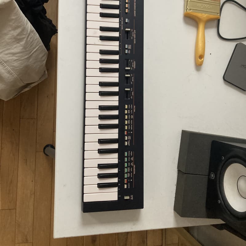 80 s Yamaha PS-400 Black - Used Yamaha  Keyboard Organ          Synth