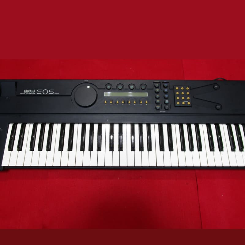 Yamaha EOS YS200 Black - Used Yamaha             Synth