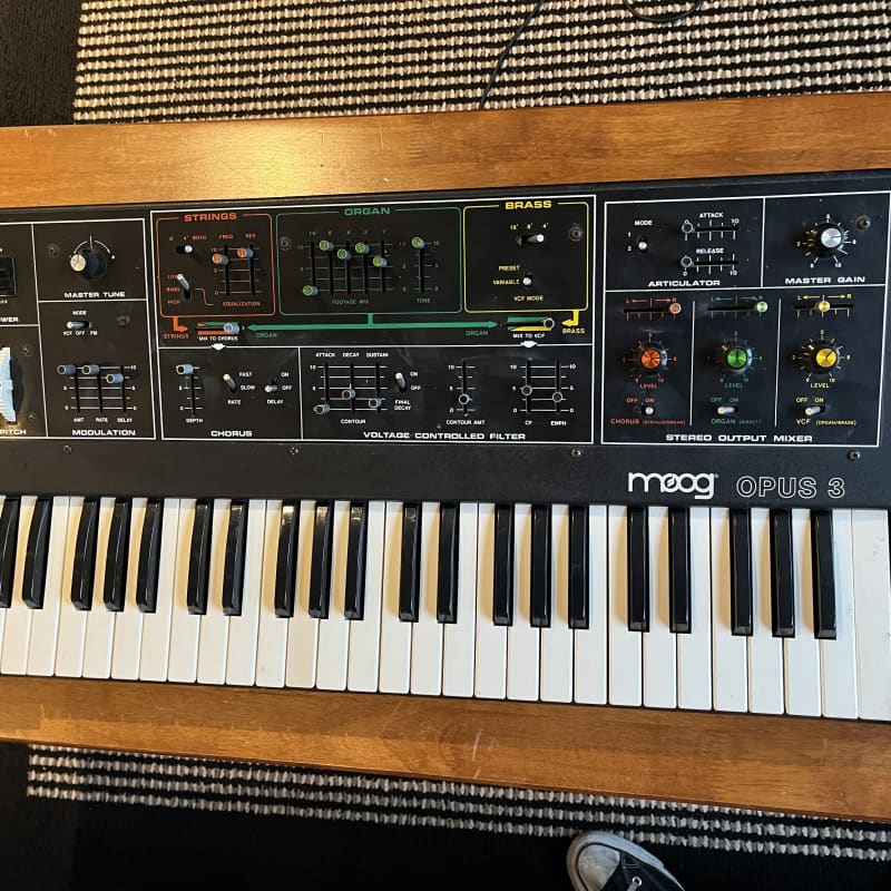 1980 Moog Opus 3 Black - Used Moog  Keyboard