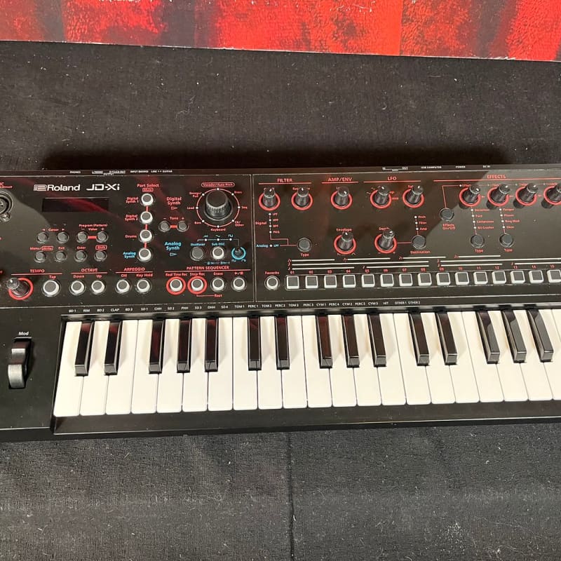 Roland JD-XI - used Roland    Digital        Analog   Synth