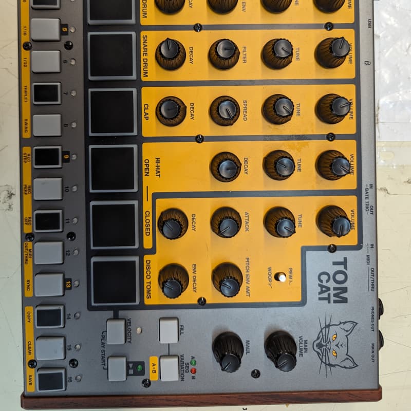 2015 - Present Akai Tom Cat Analog Drum Machine Yellow - Used Akai          Drum Machine Sequencer