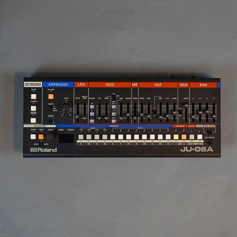 Roland JU-06A Synth - new Roland  Vintage Synths             Synth