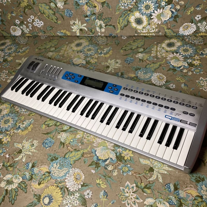 Alesis QS6.2 61-Key Synthesizer - Used Alesis Piano Keyboard           Synth