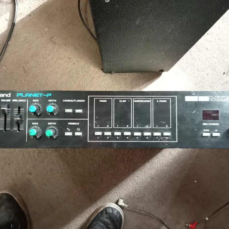 1984 - 1986 Roland MKS-10 Planet-P Synthesizer Module Black - Used Roland Piano            Synth