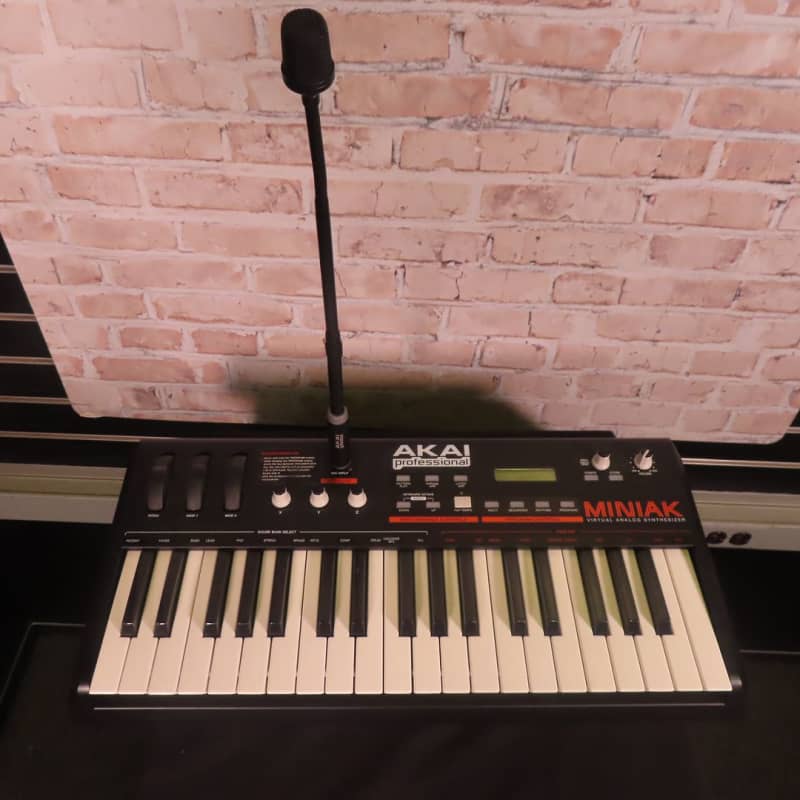 Akai MINIAK - used Akai               Synth