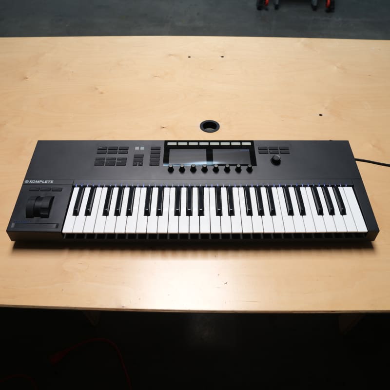 2010s Native Instruments Komplete Kontrol S49 Mk2 Black - Used Native Instruments  Keyboard