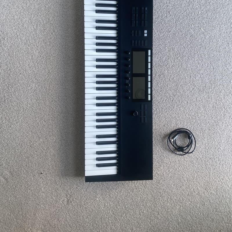 2017 Native Instruments Komplete Kontrol S61 Mk2 Black - Used Native Instruments  Keyboard