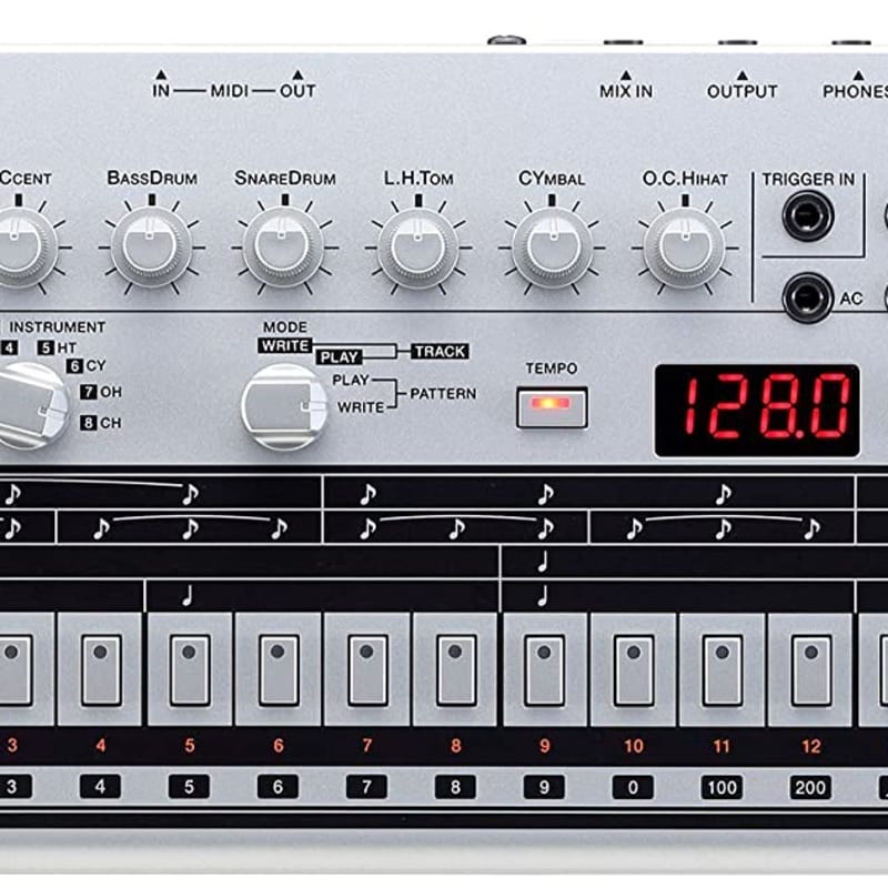 Roland TR-06 - New Roland           Sequencer