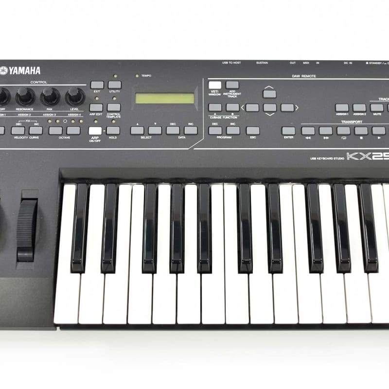 Yamaha Yamaha KX 25 Midi keyboard Occasion - used Yamaha        MIDI Controllers      Keyboard