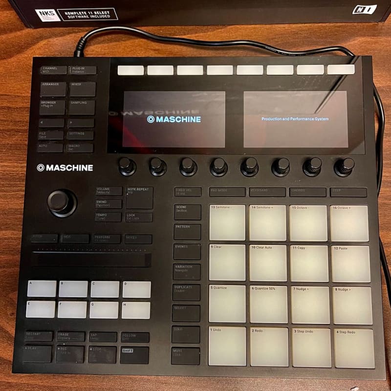 Native Instruments Maschine - Used Native Instruments            Sampler Synth