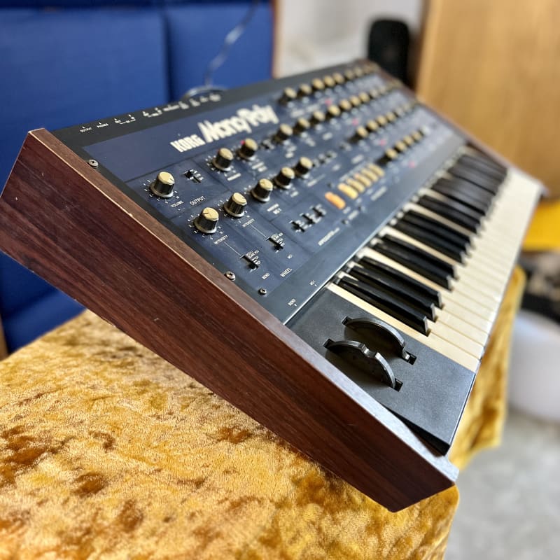 1981 Korg Mono/Poly MP-4 analog synthesizer Blue - used Korg   Vintage Instrument         Analog