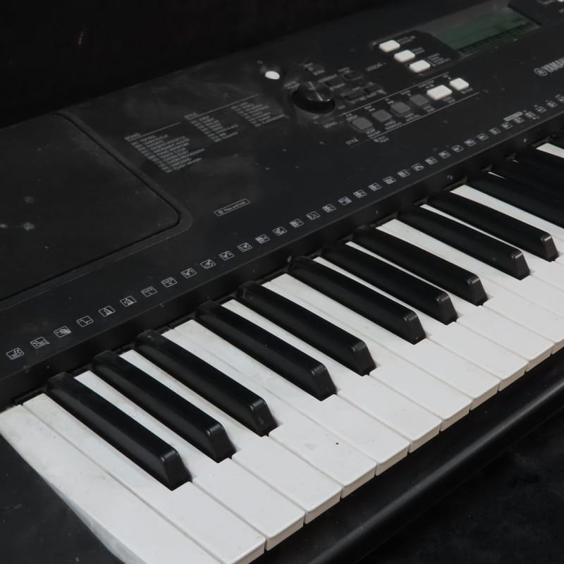 Yamaha PSR-EW310 - used Yamaha              Keyboard