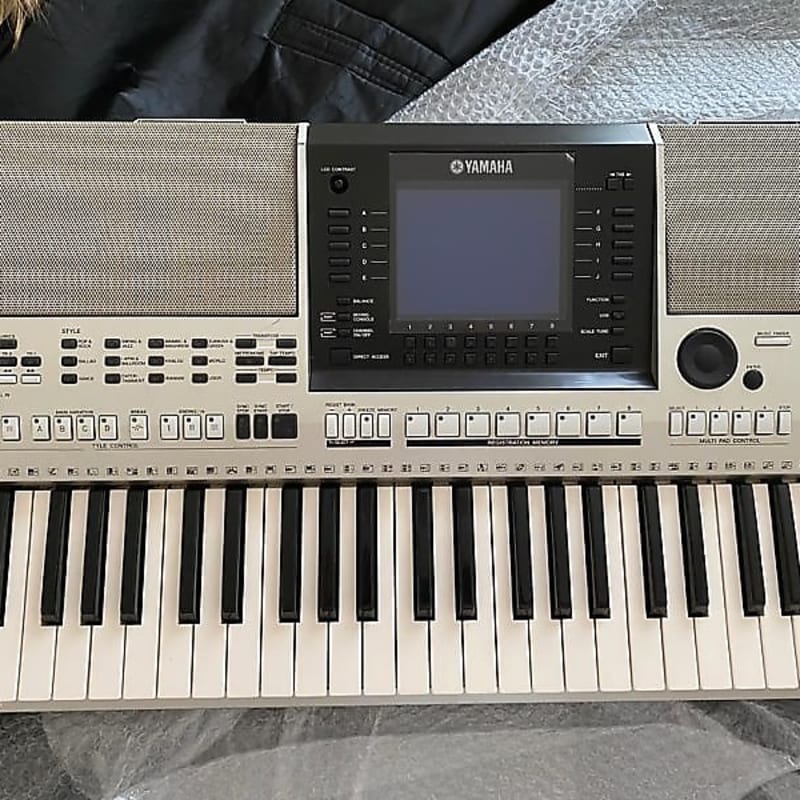 Yamaha Yamaha PSR-OR700 - used Yamaha              Keyboard