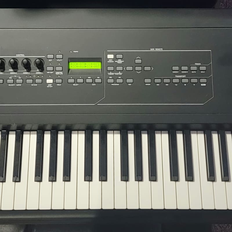 Yamaha KX8 Black - Used Yamaha  Keyboard   Midi    Controller