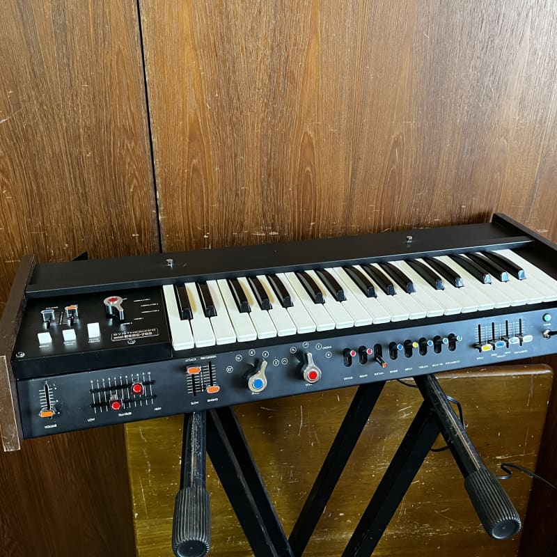 1970s Korg MiniKORG 700S Black - used Korg  Monophonic      Keyboard    Analog  Synthesizer