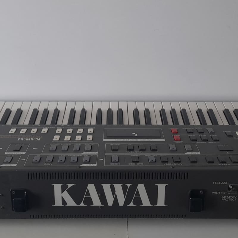 1983 Kawai SX-210 61-Key Analog Synthesizer Black / Wood - used Kawai        Keyboard    Analog  Synthesizer
