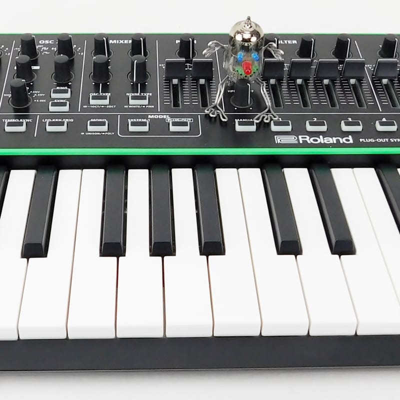 AIRA System-1 S Roland AIRA System-1 Synthesizer Aira System 1... - used Roland              Keyboard Synth