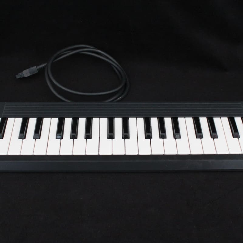 Yamaha YK-01 - used Yamaha              Keyboard