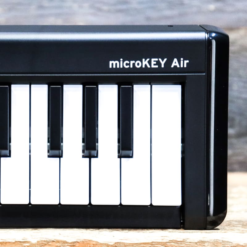 Korg microKEY Air-49 - used Korg        MIDI Controllers      Keyboard