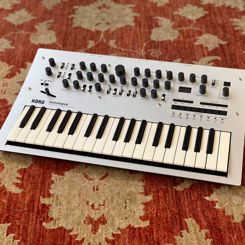 Korg Minilogue Silver - Used Korg        Analog   Sequencer  Synth