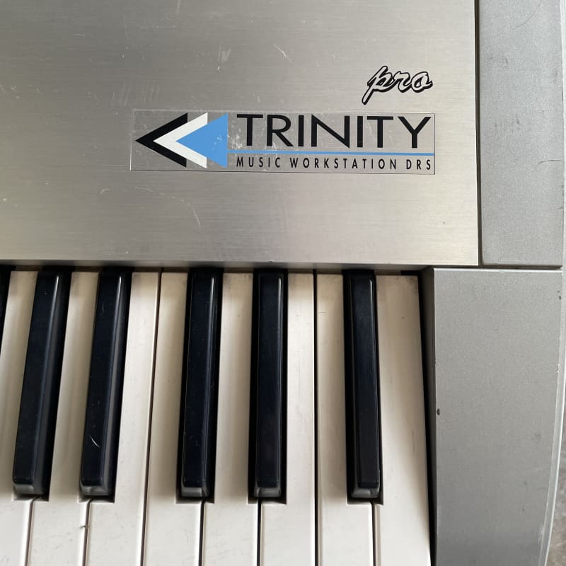 1996 - 1998 Korg Trinity Pro 76-Key 32-Voice Polyphonic Workst... - Used Korg     Midi