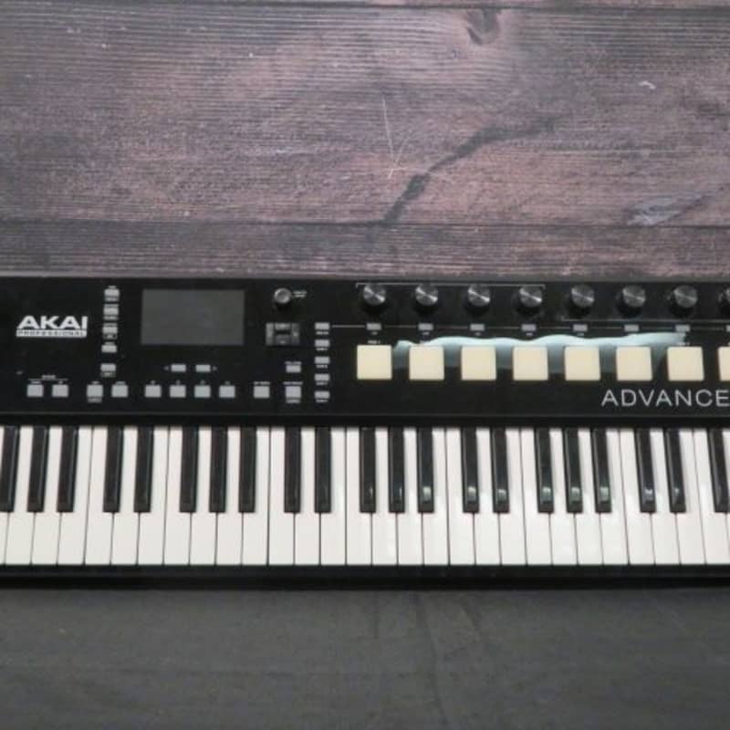 Akai Advance 61 - used Akai        MIDI Controllers