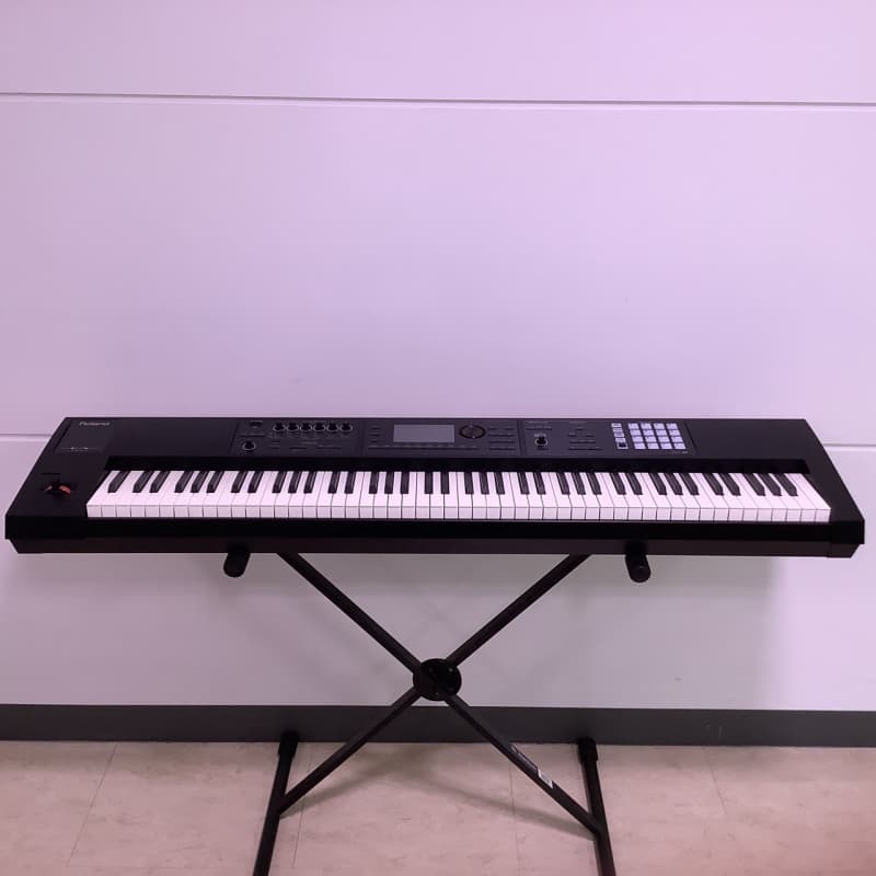 Roland FA-08 Ver.2 - Used Roland Piano