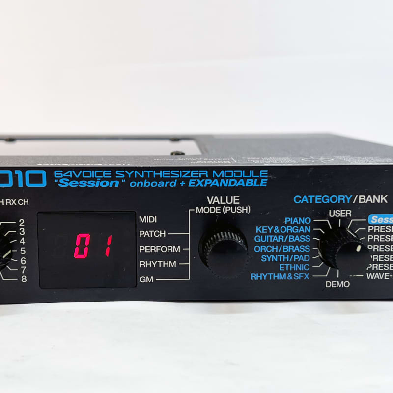 90's Roland JV-1010 - used Roland               Synth