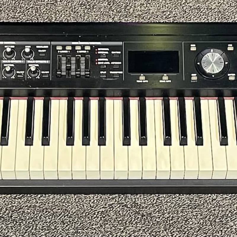 Roland RD-700GX - used Roland       Digital Piano