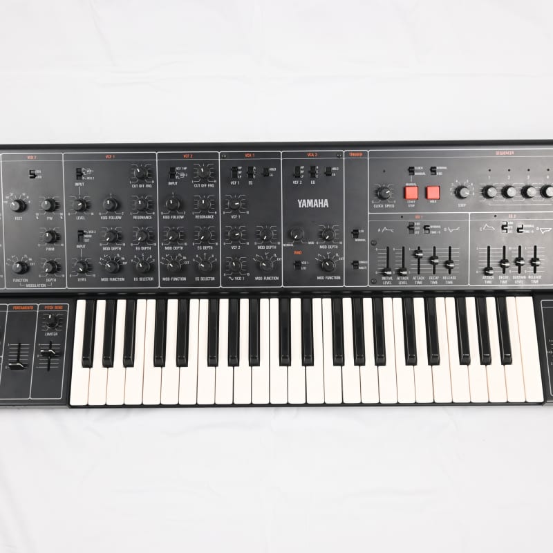 1977 - 1980 Yamaha CS-30 Monophonic Synthesizer Black - Used Yamaha        Analog   Sequencer  Synth