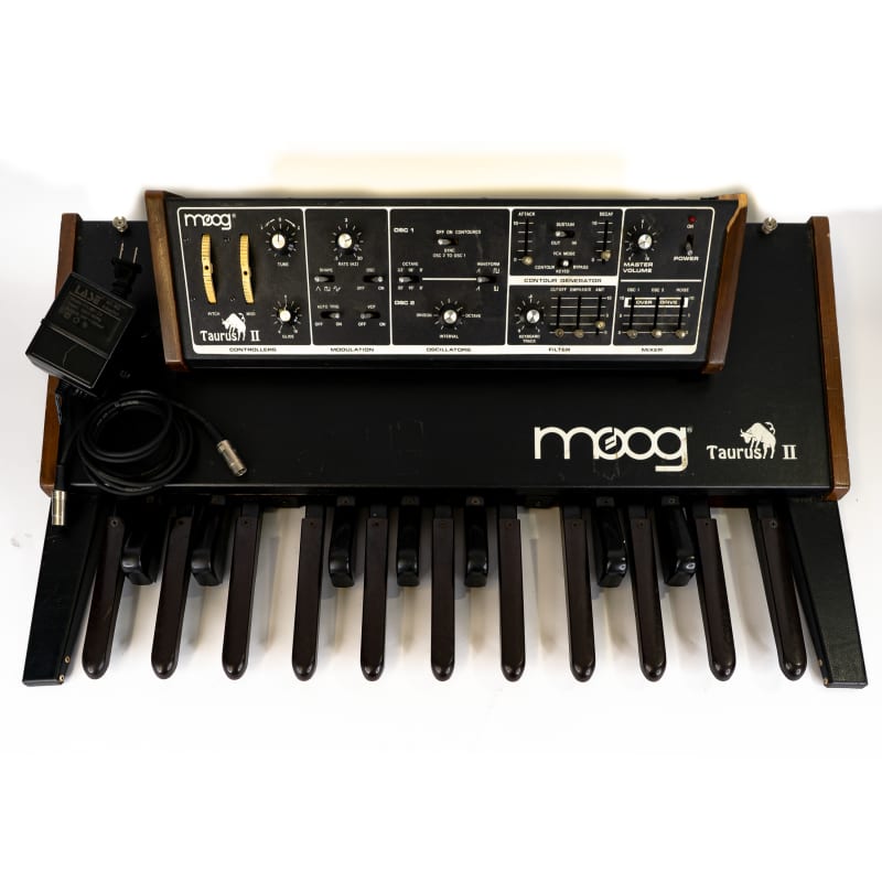 Moog Taurus II - used Moog            Analog  Synthesizer