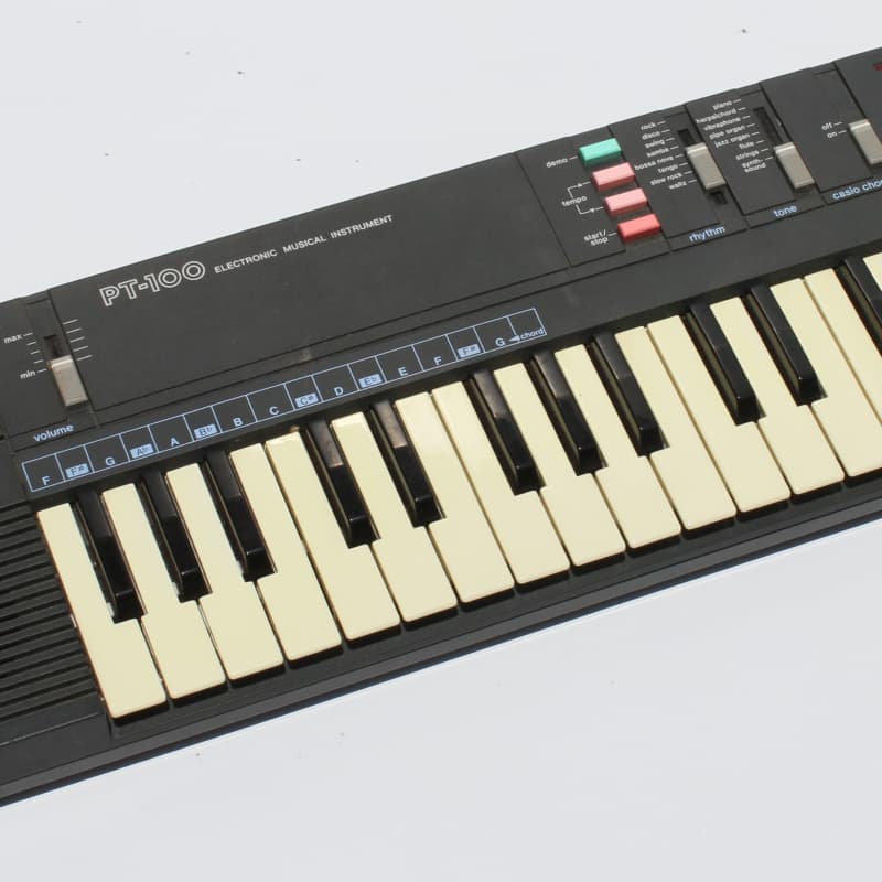 1980s Casio PT 100 - Used Casio  Keyboard    Vintage