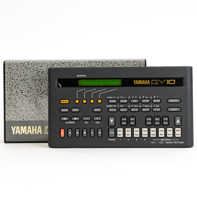 Yamaha QY10 - used Yamaha          Sequencer