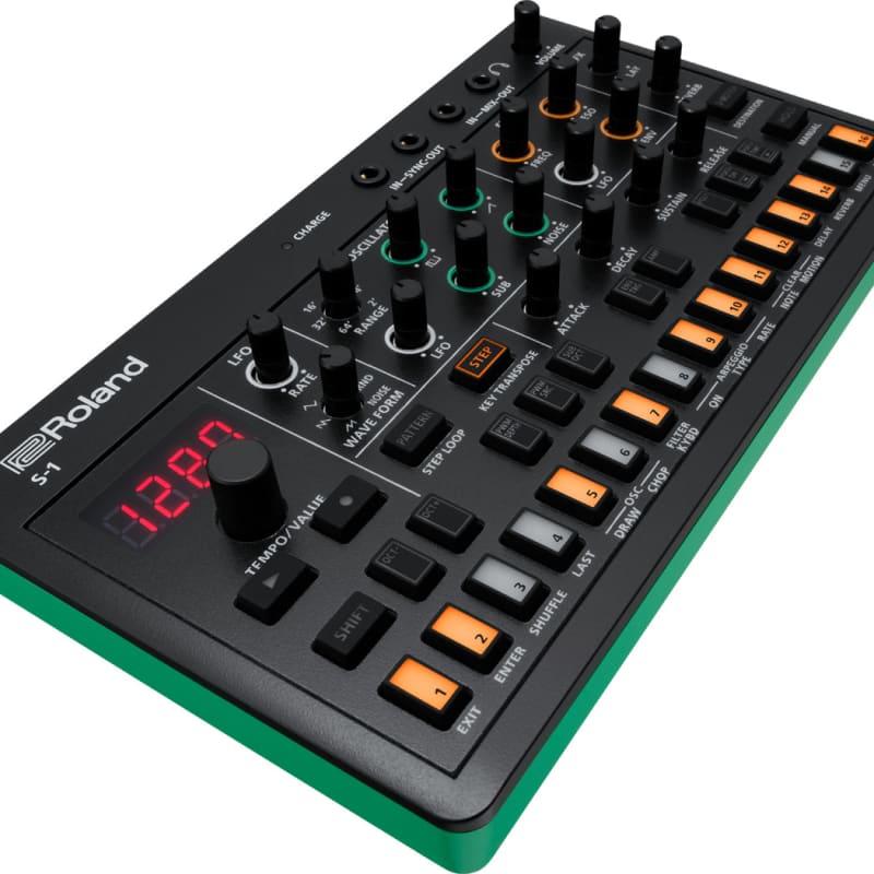 Roland S-1 - new Roland               Synth