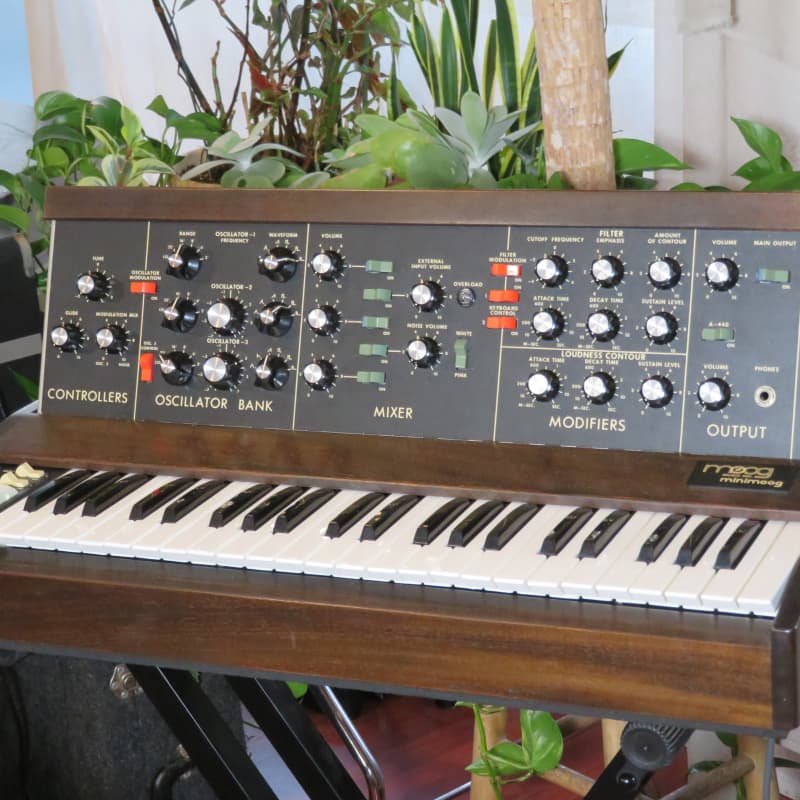 1971 - 1982 Moog Minimoog Model D 44-Key Monophonic Synthesize... - used Moog   Vintage Instrument