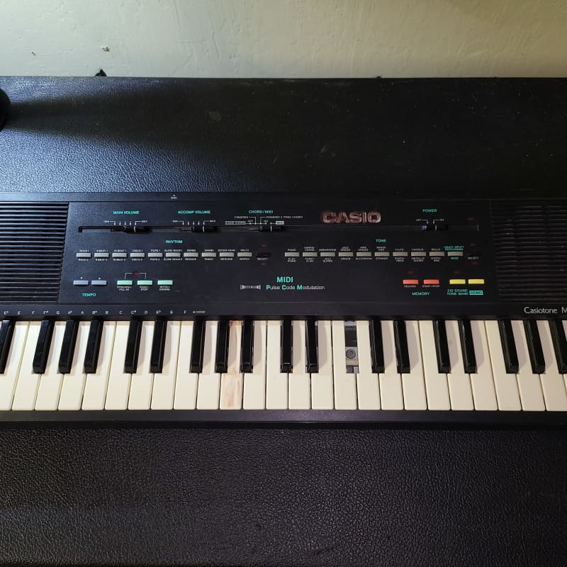 1980's Casio MT-240 Casiotone 49-Key Synthesizer Black - used Casio              Keyboard