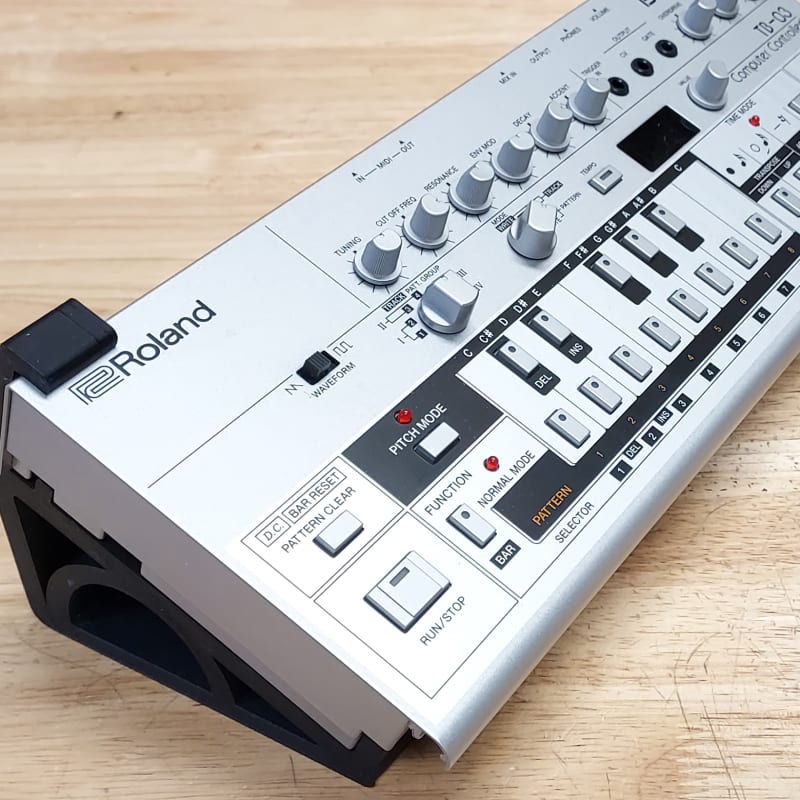 2015 - Present Roland JP-08 Boutique Series Digital Synthesize... - New Roland          Drum Machine   Synth
