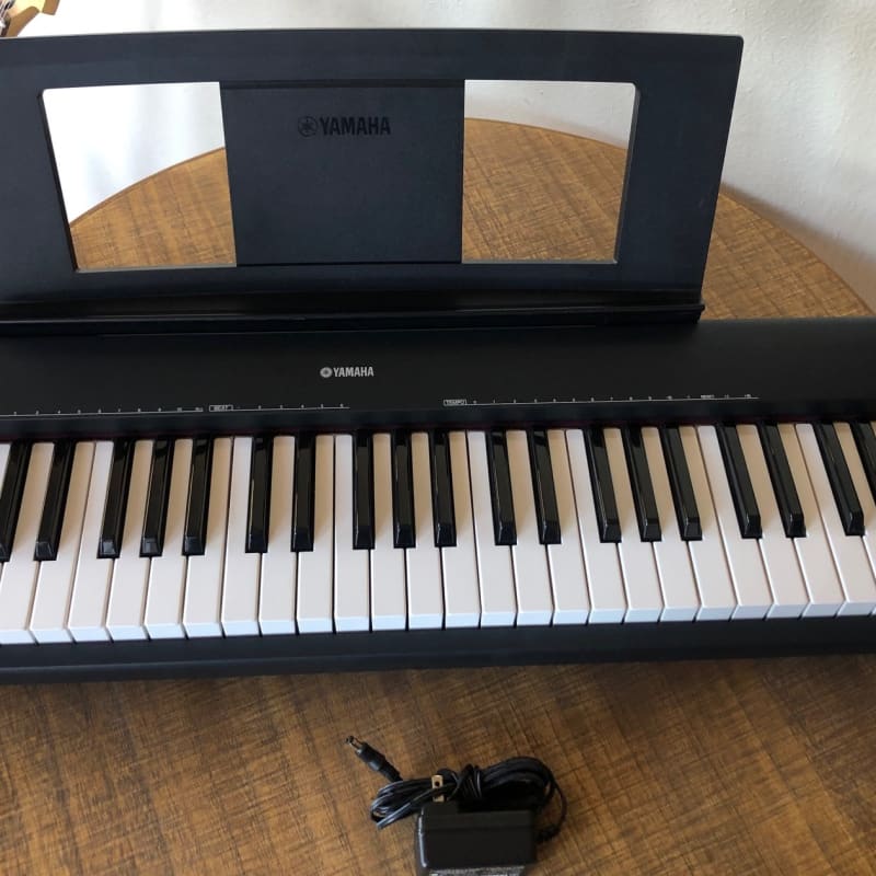 Yamaha NP-30 76 Key Portable Grand - Used Yamaha  Keyboard