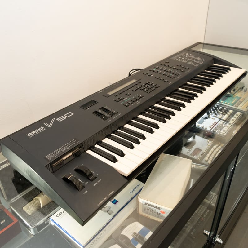1989 Yamaha V50 FM Synthesizer Black - Used Yamaha          Drum Machine Sequencer  Synth